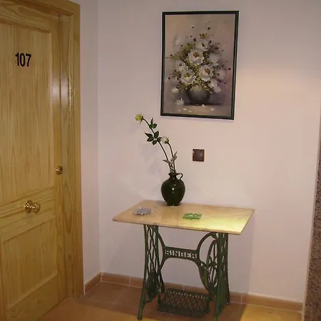 Hotel Delphos Moraleja